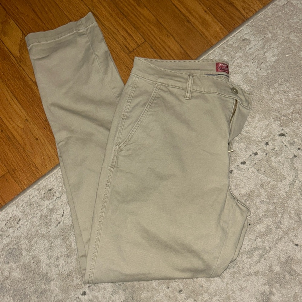 Levi’s XX chino